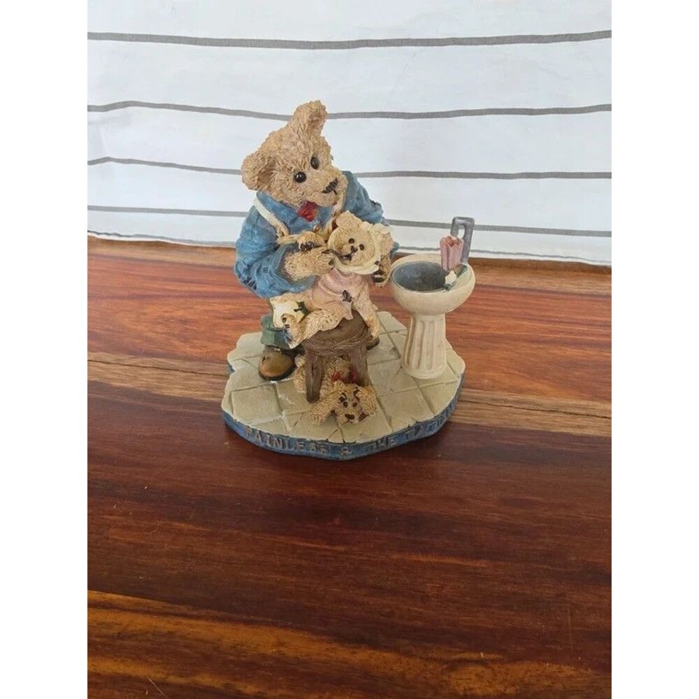Boyd's Bears Figurine/Feldman D. Finklebearg and Dooley...Painless & The Patient
